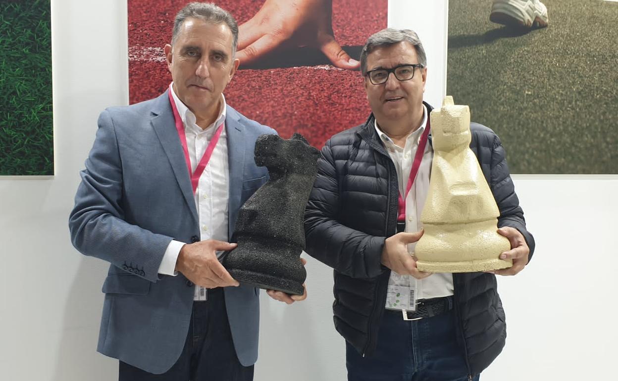 El Magistral de León se hace gigante con tableros XXL de reciclaje inteligente