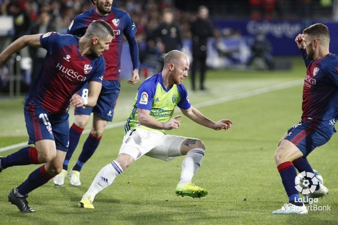 Derrota de la Ponferradina en su visita al Alcoraz de Huesca por 2-0