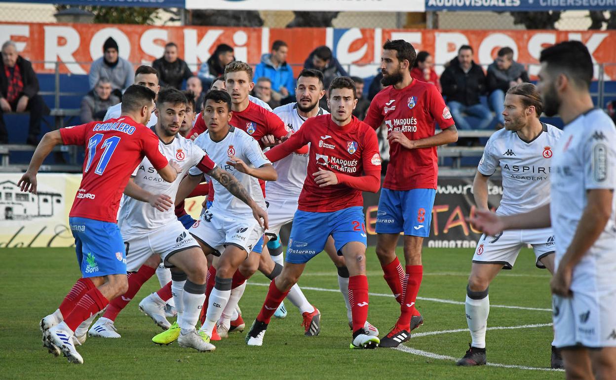 Lance del partido en Calahorra.