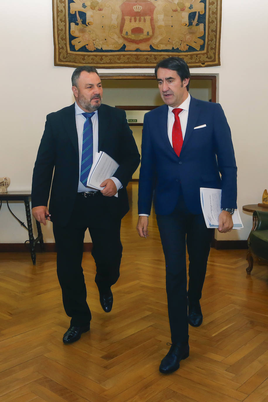 Fotos: Reunión de trabajo entre el presidente de la Diputación de León y el consejero de Fomento