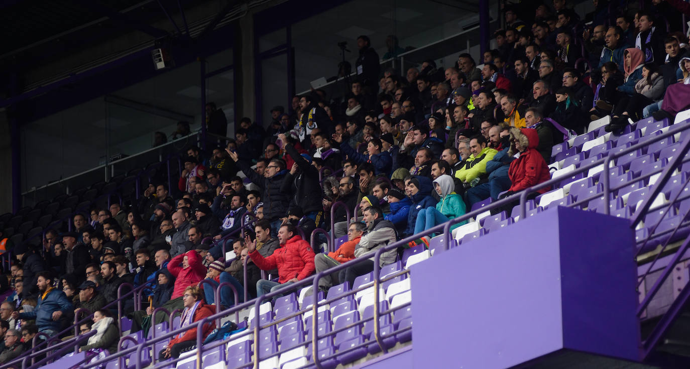 Fotos: Las imágenes del Valladolid B-Cultural