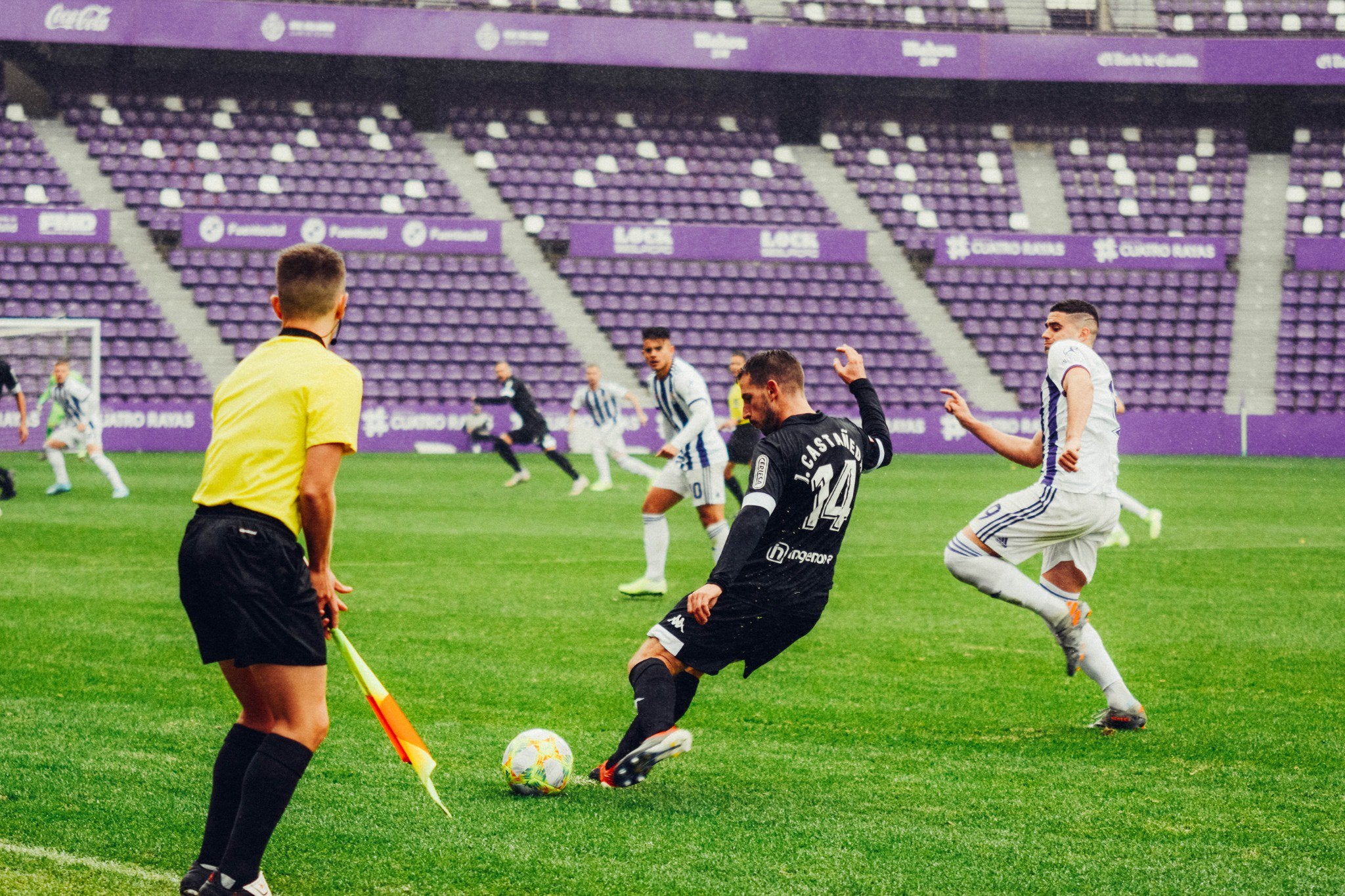 Fotos: Las imágenes del Valladolid B-Cultural