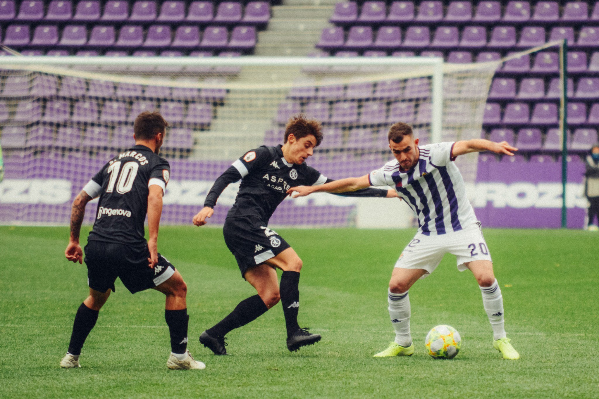 Fotos: Las imágenes del Valladolid B-Cultural