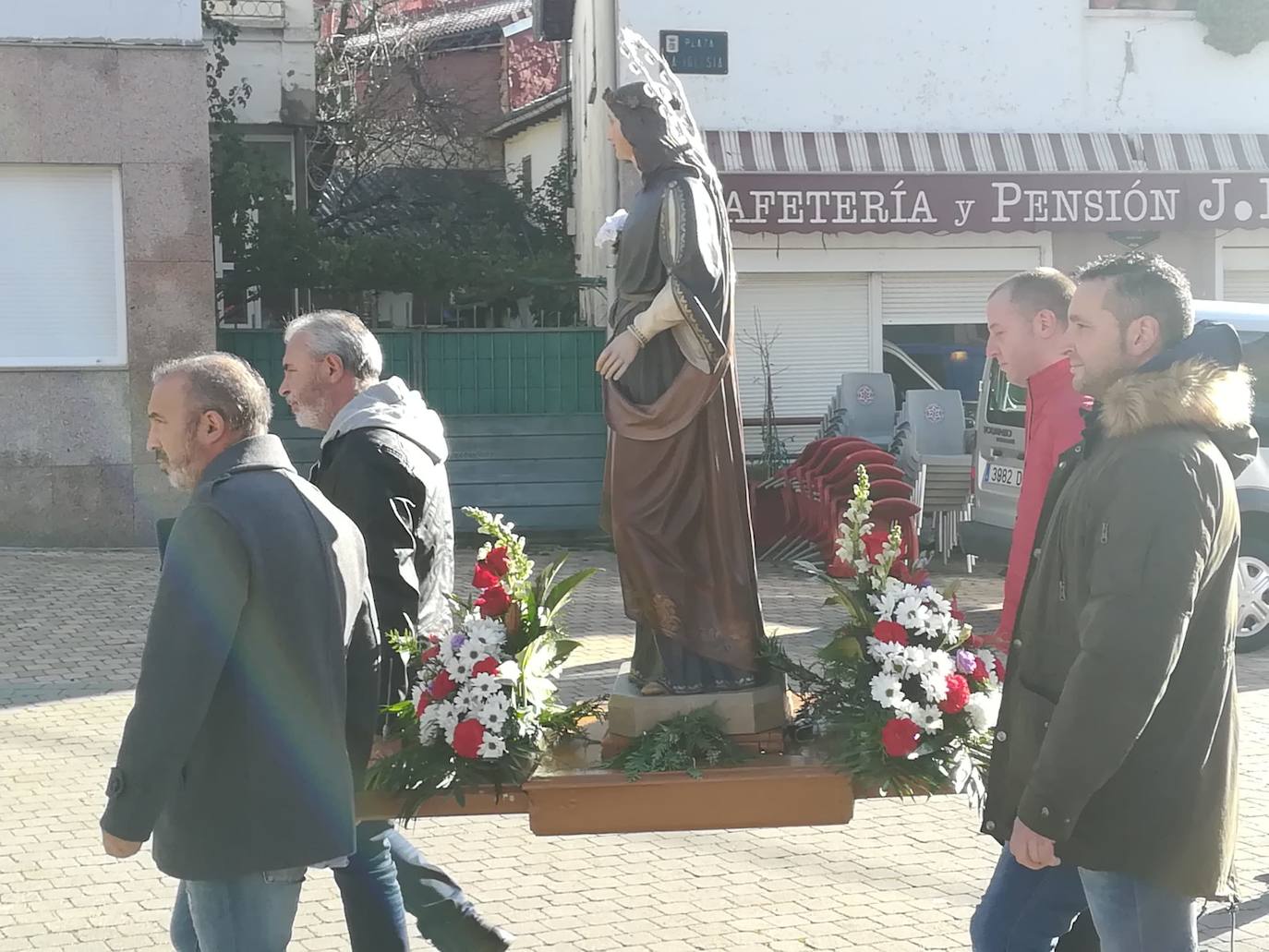 Fotos: Santa Lucía de Gordón celebra Santa Bárbara