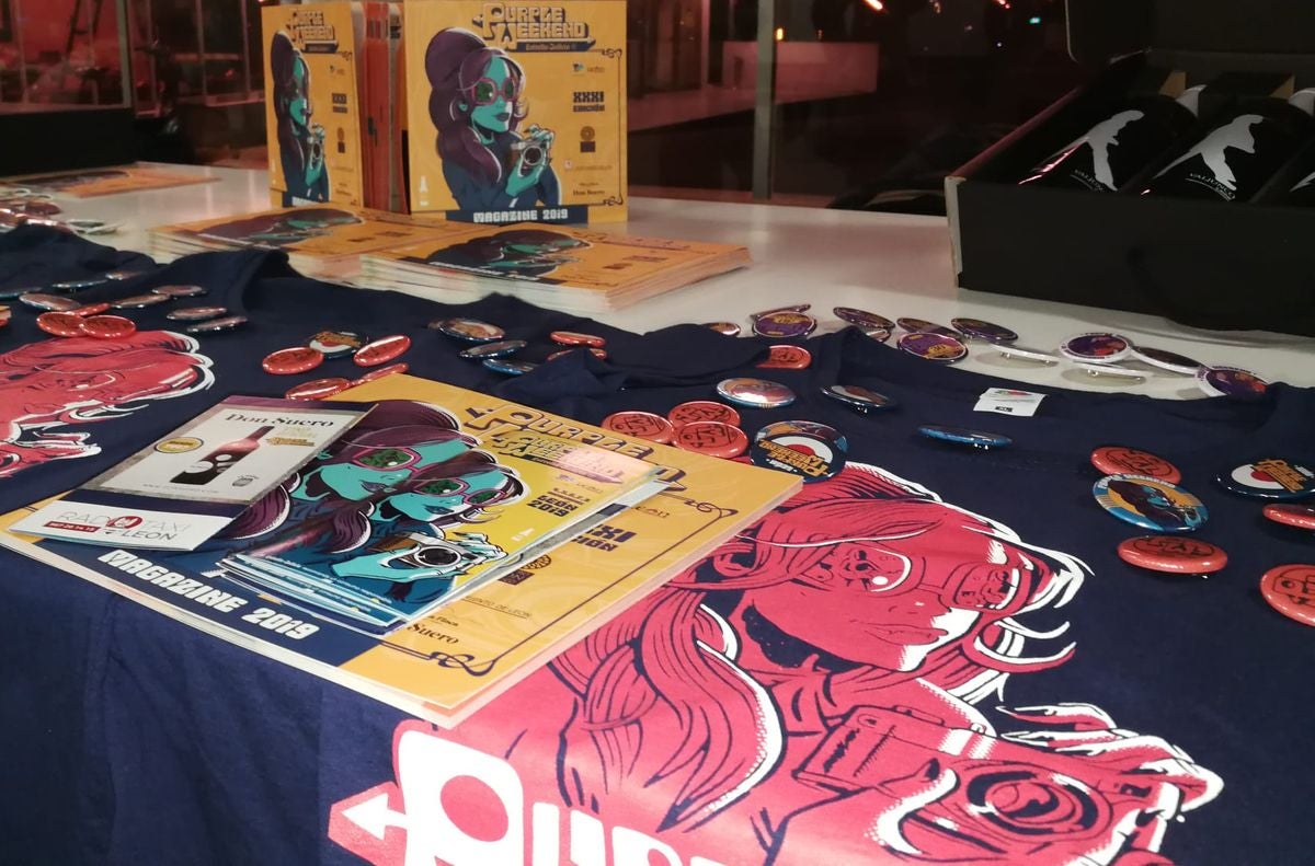 Fotos: El grupo `Blank Tapes´ inaugurá de la XXXI edición del Purple Weekend