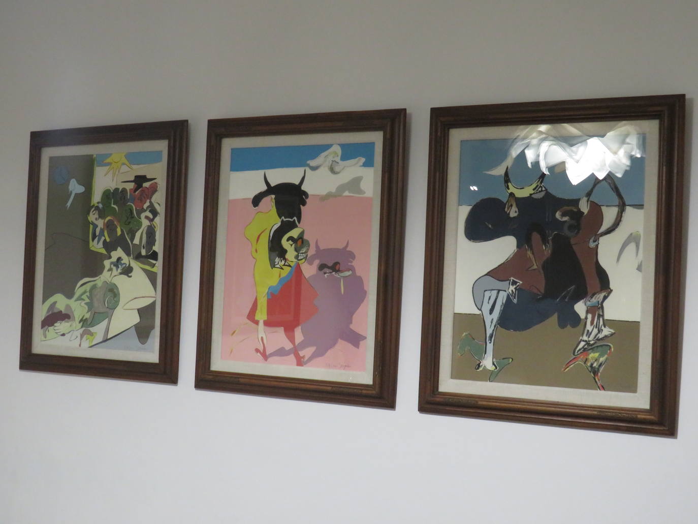 El 8 de Serranos vuelve a convertirse en centro de cultura de la mano de la galería virtual 'El cajón del arte'