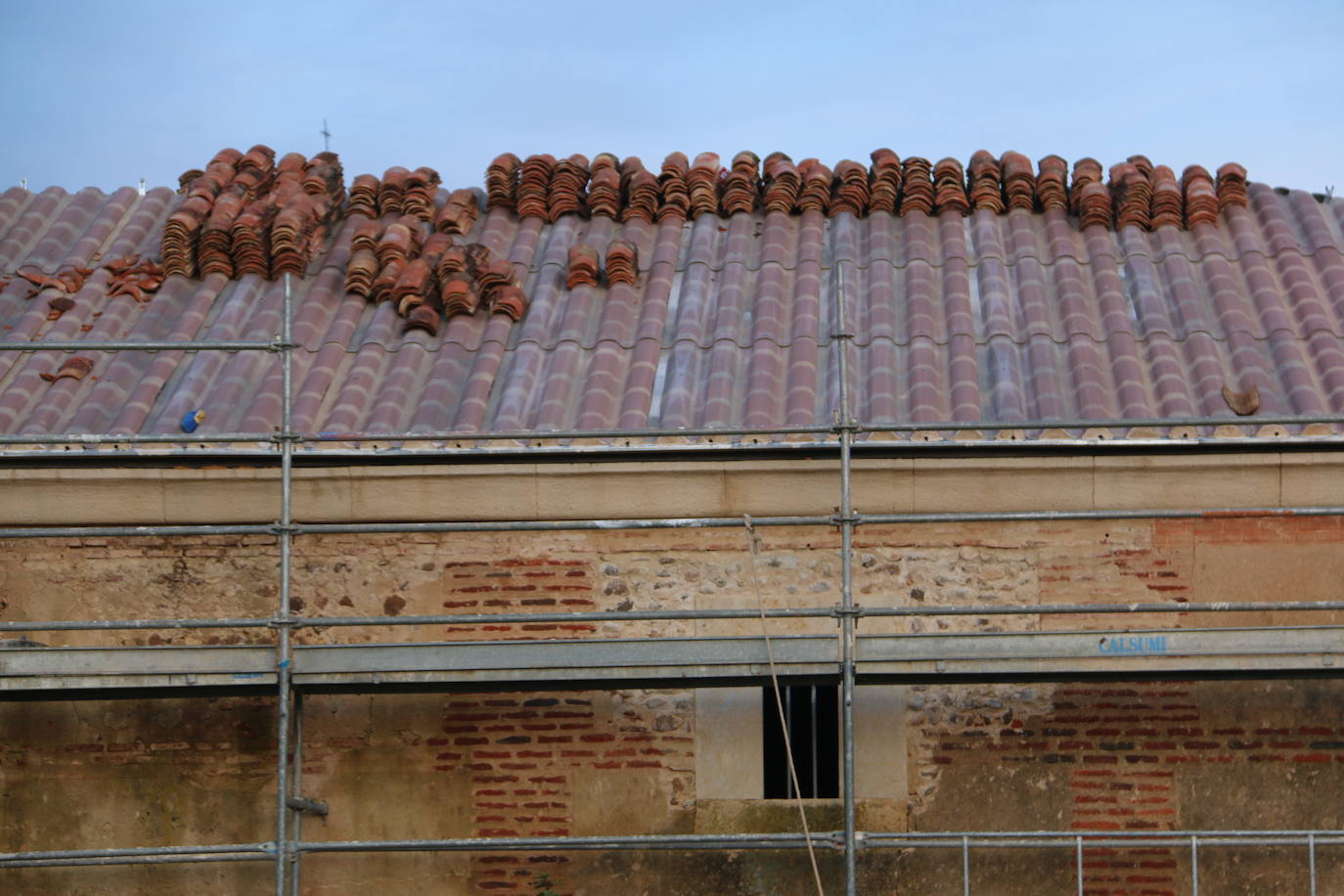 Fotos: Obras en la panera del Monasterio de Sandoval