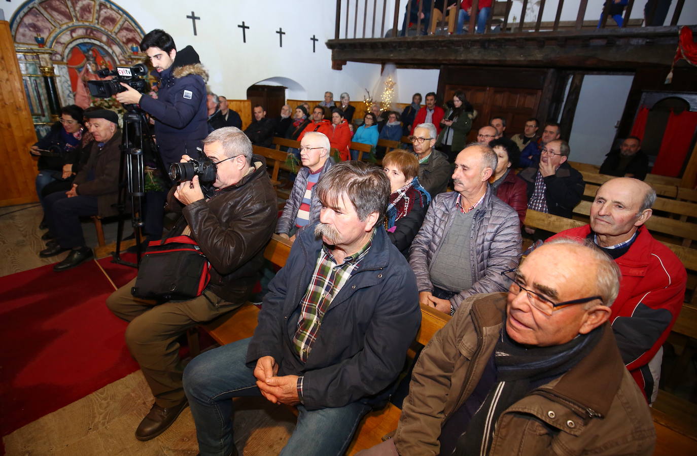 Fotos: Presentación del estudio de equipamientos de la Tebaida Berciana en San Clemente de Valdueza