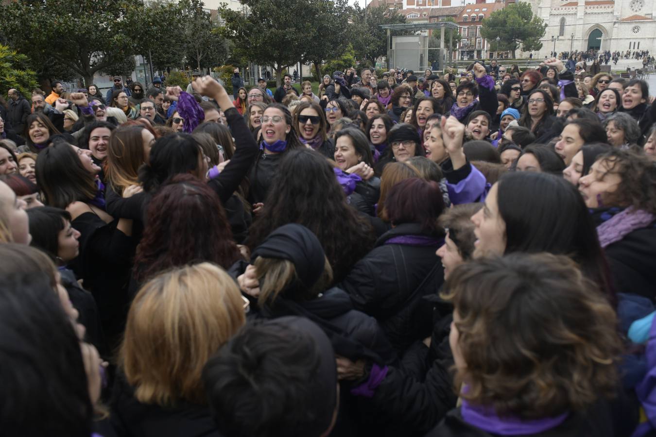 Fotos: &#039;El violador eres tú&#039;: El himno feminista de Chile llega a Valladolid