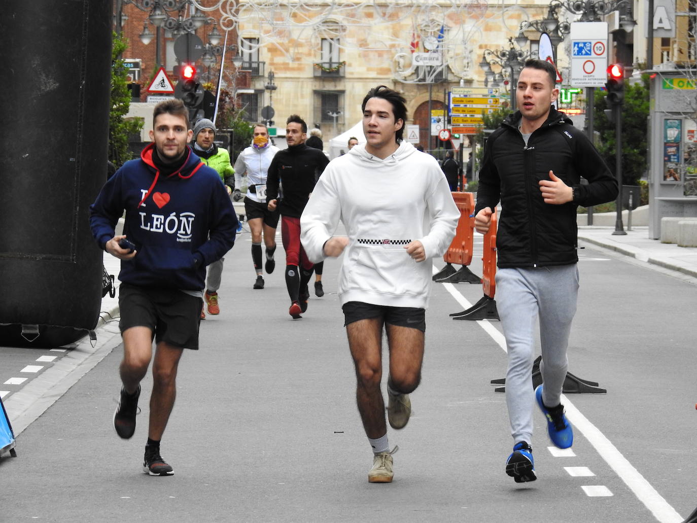 Más de 250 participantes se citan en la II Carrera de las Empresas con Ordoño II como perfecto circuito.