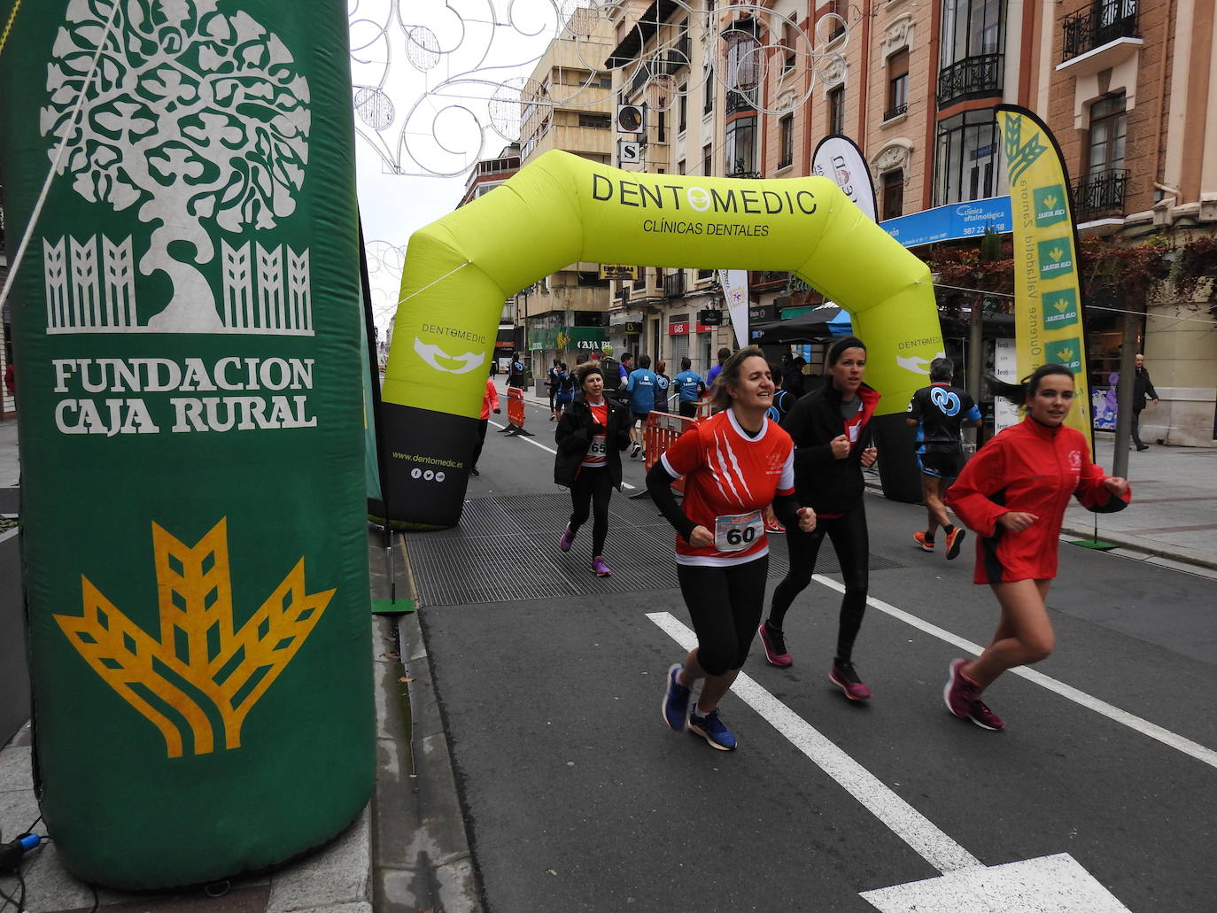 Más de 250 participantes se citan en la II Carrera de las Empresas con Ordoño II como perfecto circuito.