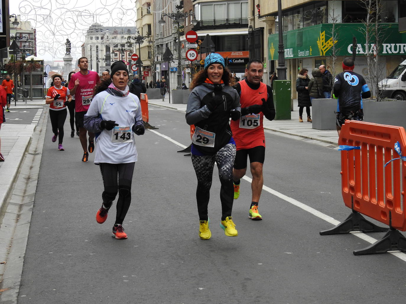 Más de 250 participantes se citan en la II Carrera de las Empresas con Ordoño II como perfecto circuito.