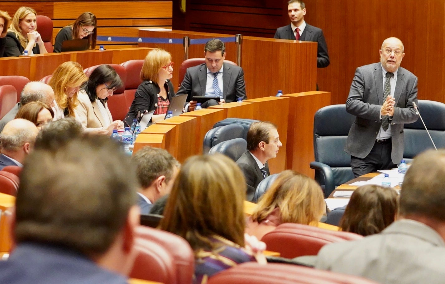 Fotos: Pleno de las Cortes de Castilla y León