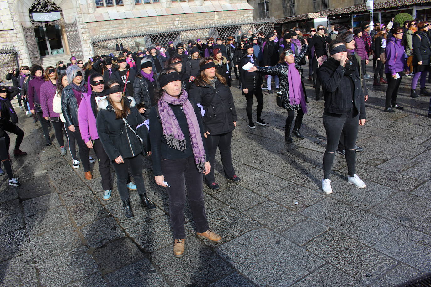 Fotos: Coreografía de &#039;Un violador en tu camino&#039; en León