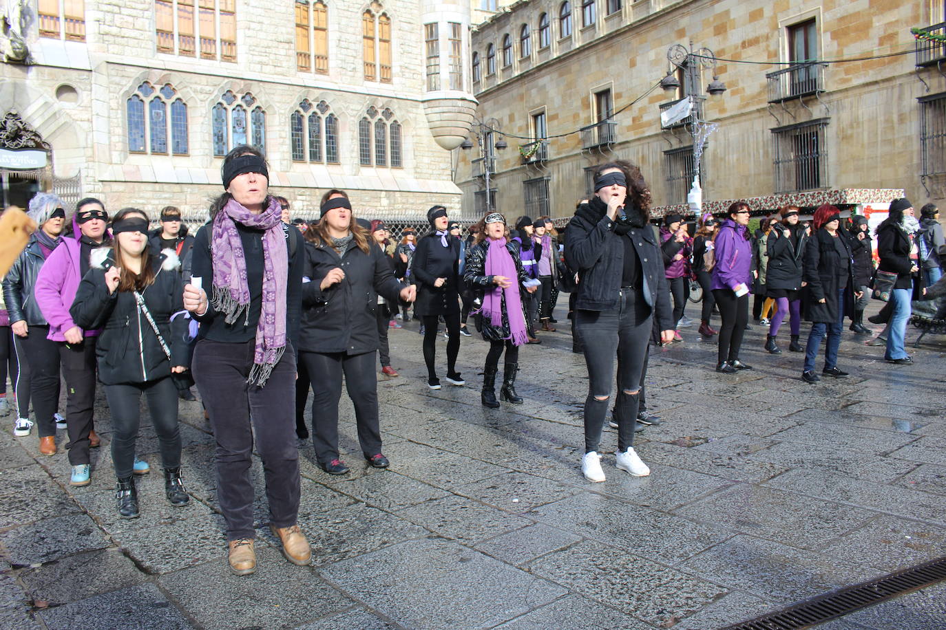 Fotos: Coreografía de &#039;Un violador en tu camino&#039; en León
