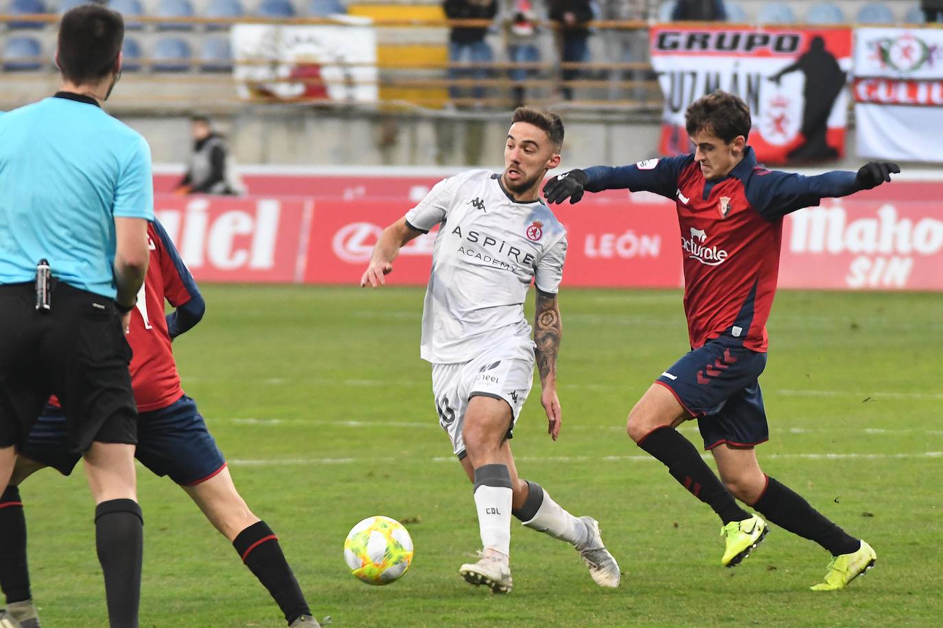 Fotos: Las mejores imágenes del Cultural - Osasuna B