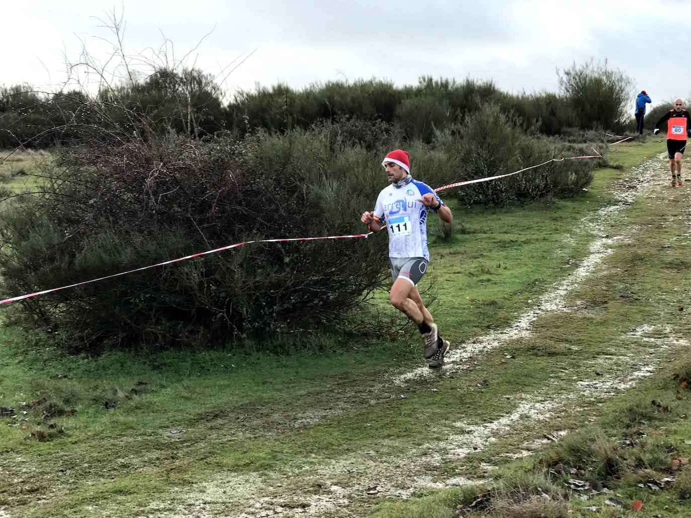 Fotos: Las mejores imágenes del Cross Navideño de Lorenzana