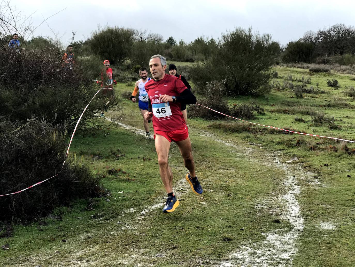 Fotos: Las mejores imágenes del Cross Navideño de Lorenzana