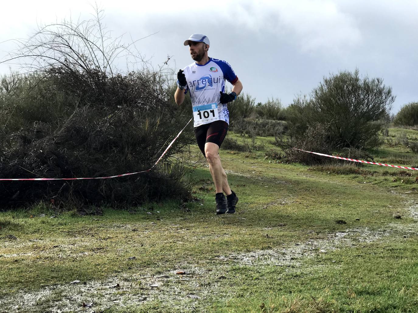 Fotos: Las mejores imágenes del Cross Navideño de Lorenzana