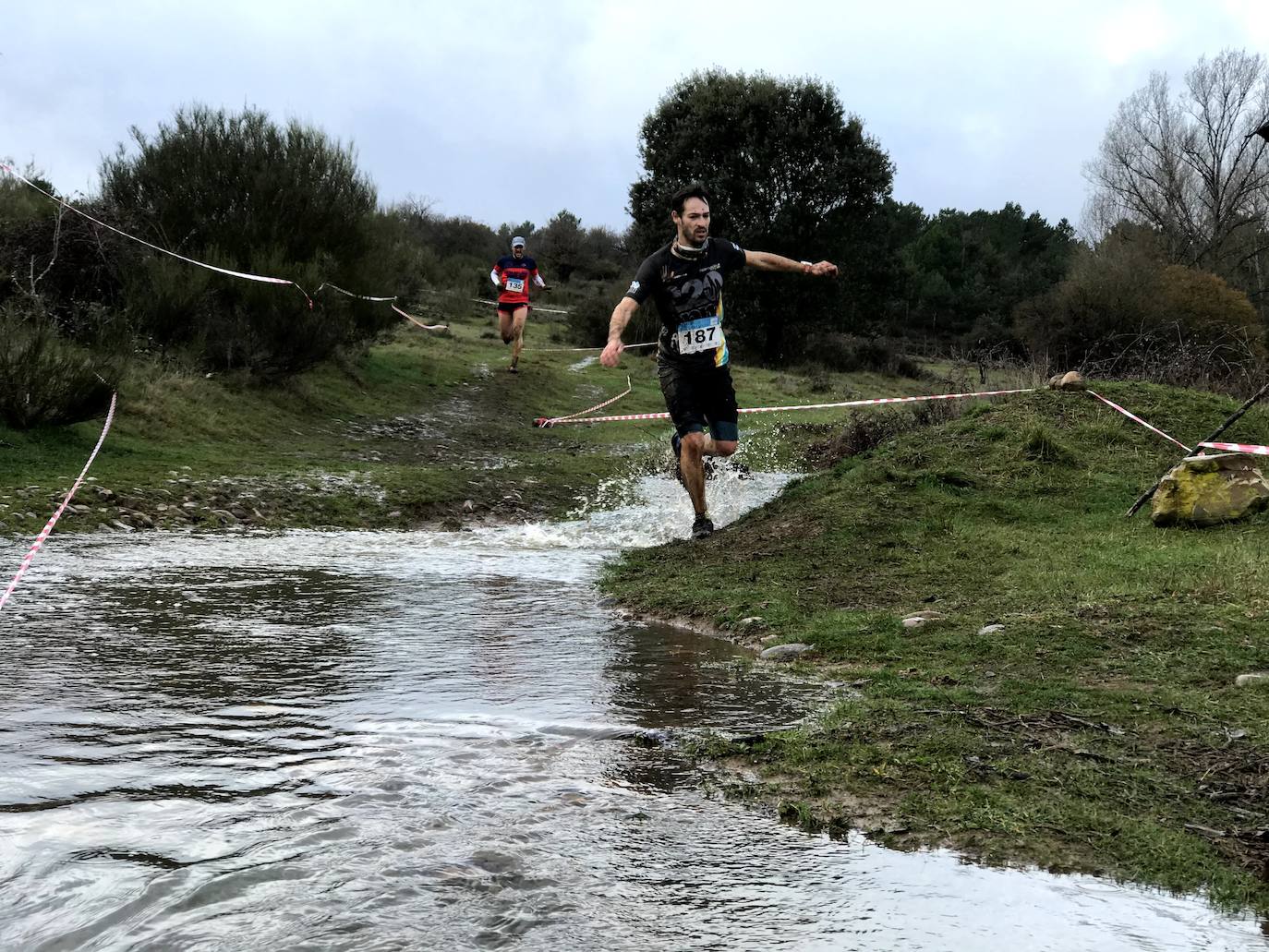 Fotos: Las mejores imágenes del Cross Navideño de Lorenzana