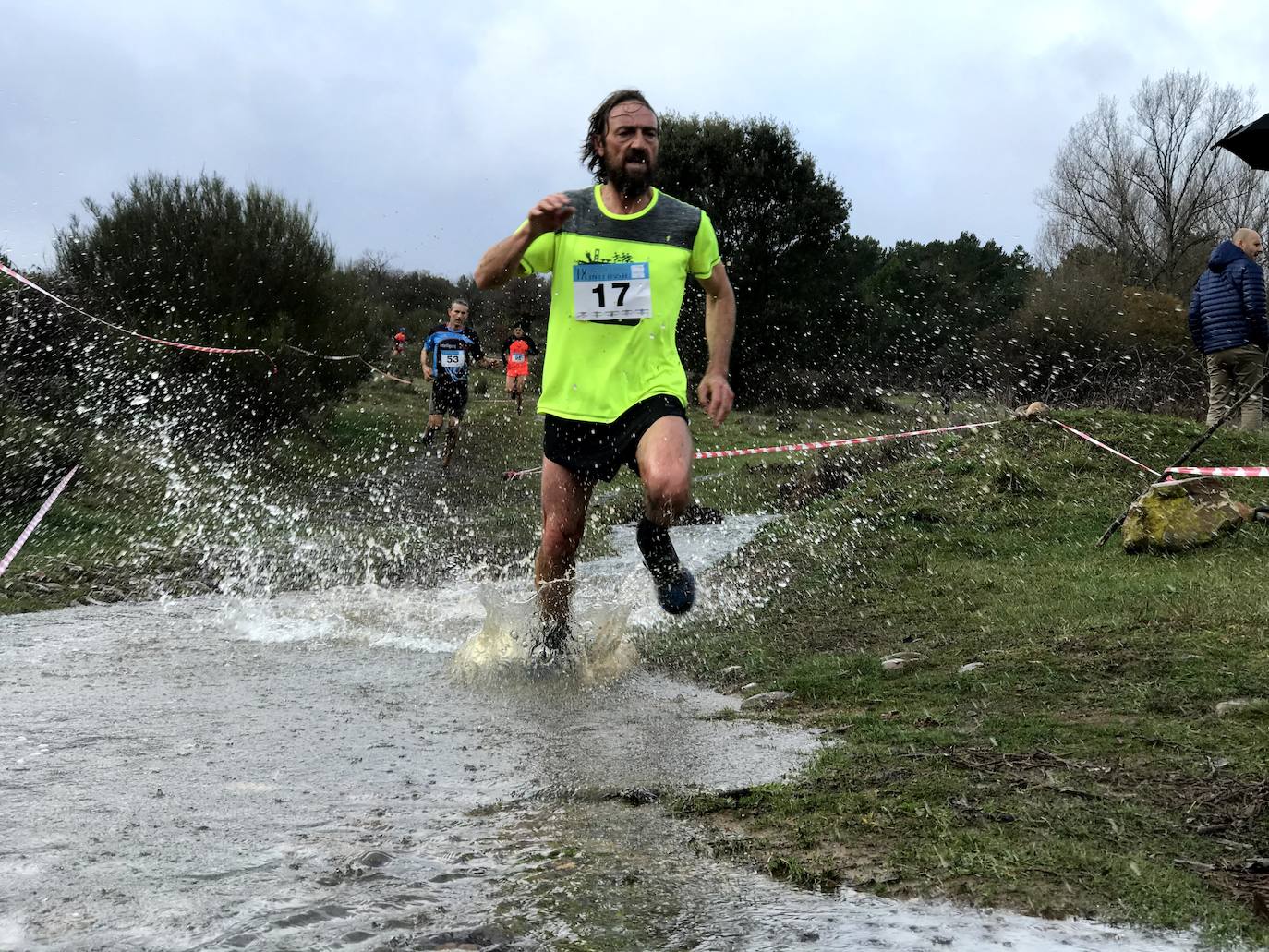 Fotos: Las mejores imágenes del Cross Navideño de Lorenzana