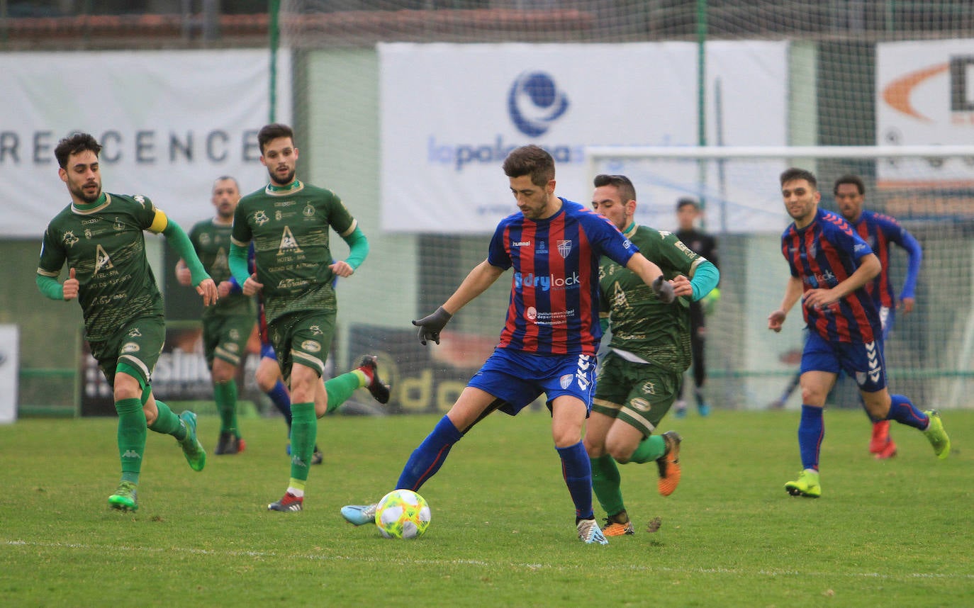 Fotos: Partido entre la Segoviana y el Astorga