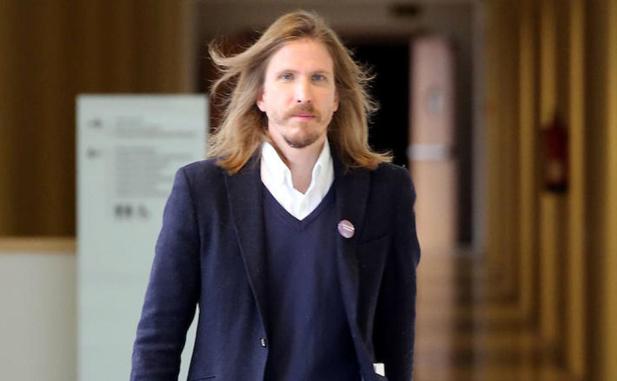 El secretario general de Podemos Castilla y León, Pablo Fernández.