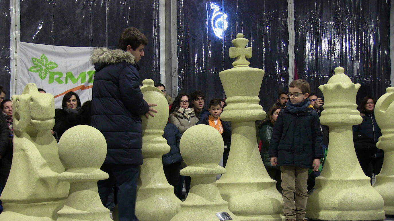 Fotos: El ajedrez más grande del mundo