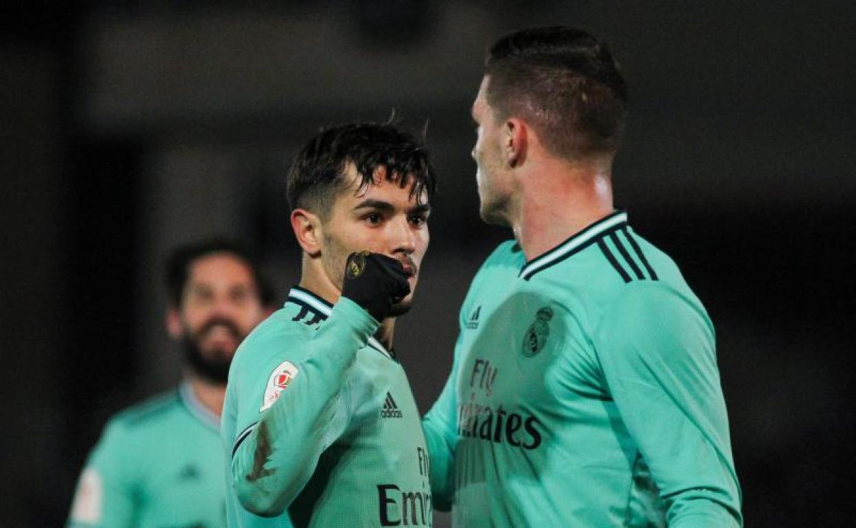 Brahim Díaz celebra el último gol del Real Madrid a Unionistas de Salamanca. 