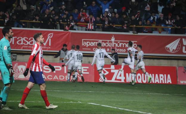 Galería. Los jugadores de la Cultural celebran el 2-1.