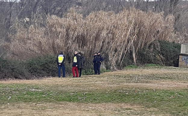 Lugar donde apareció la foto de la mujer flotando en aguas del río Ebro.