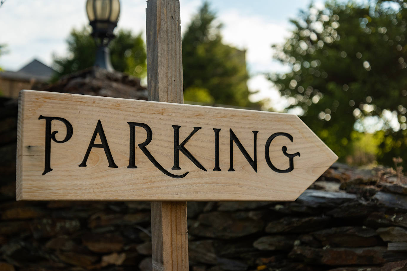 Ideal para una escapada en pareja o en familia, The Rock Suites&Spa ofrece un lugar idílico, un perfecto mirador hacia El Bierzo y unas instalaciones de auténtico lujo para disfrutar de momentos inolvidables.