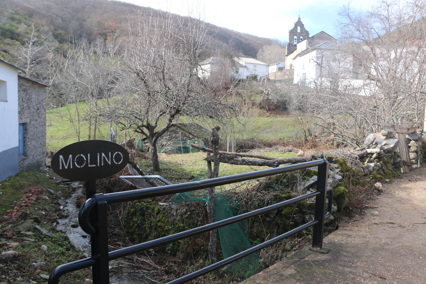 Riello es un paraje perfecto para reencontrase con el pasado, revivir la historia y rodearse de un entorno admirable.