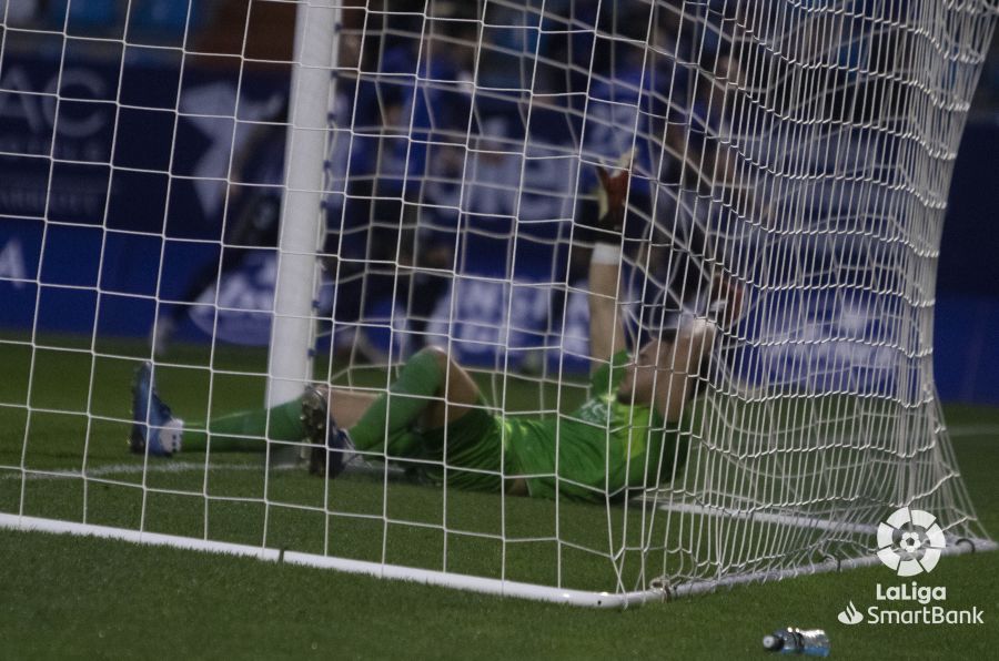 Fotos: Partido entre la Ponferradina y el Huesca