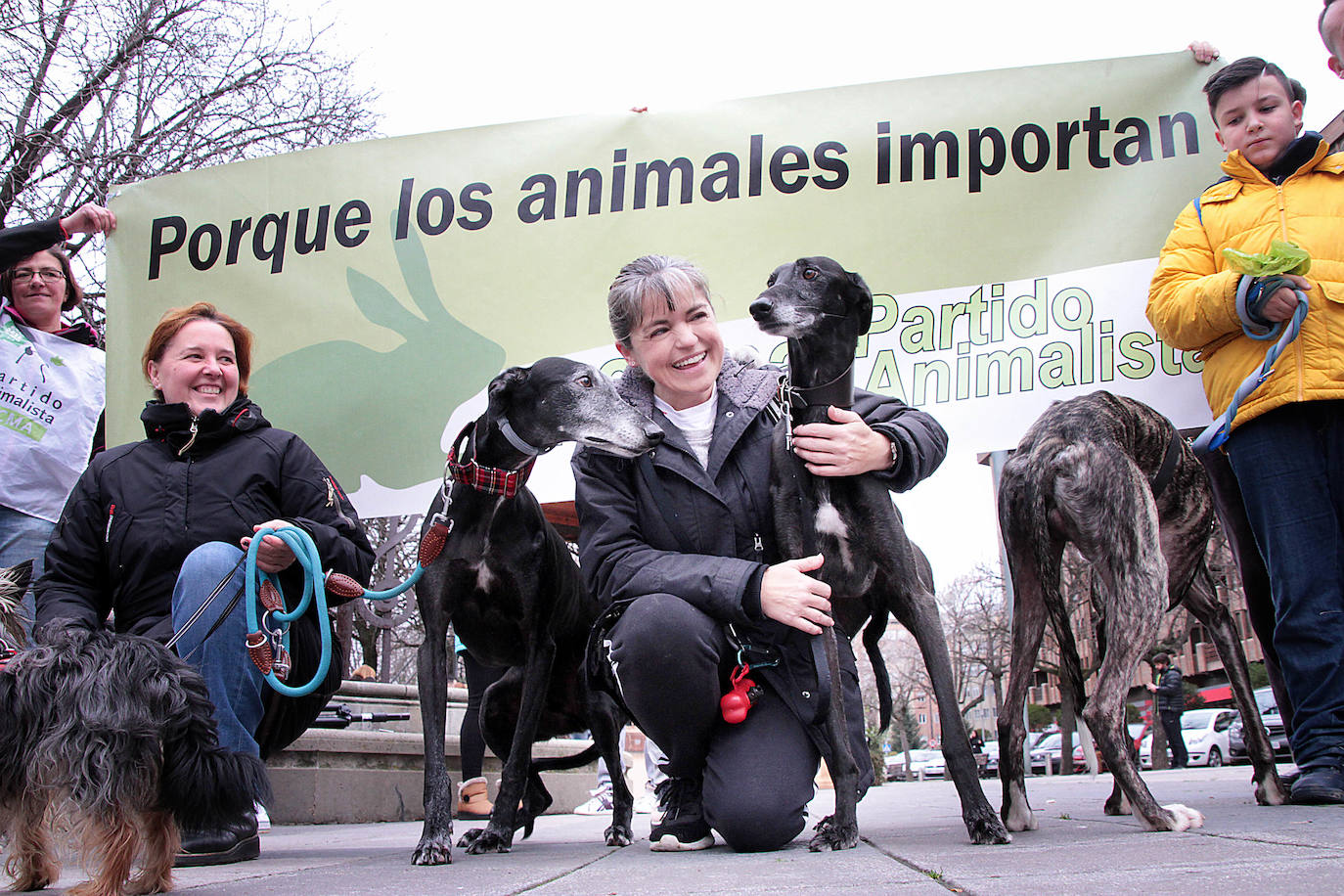 Fotos: Manifestación en contra de la caza con galgos en León