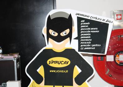 Imagen secundaria 1 - Varios detalles de la feria. 