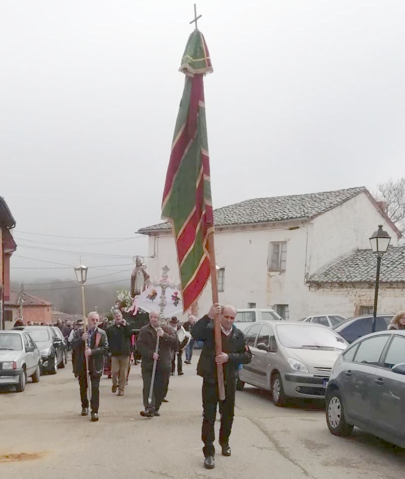 Garrafe de Torío se cita para celebrar su tradicional festividad de San Blas.