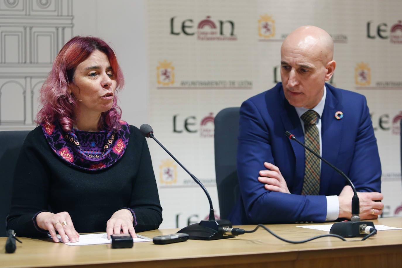 Fotos: El alcalde León firma un convenio con la Asociación Inserta Empleo de la Fundación ONCE