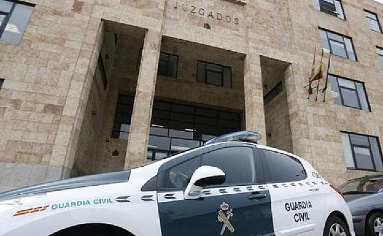 Pide 15 meses de prisión a una mujer por hurtos en tiendas de León por un importe de 700 euros