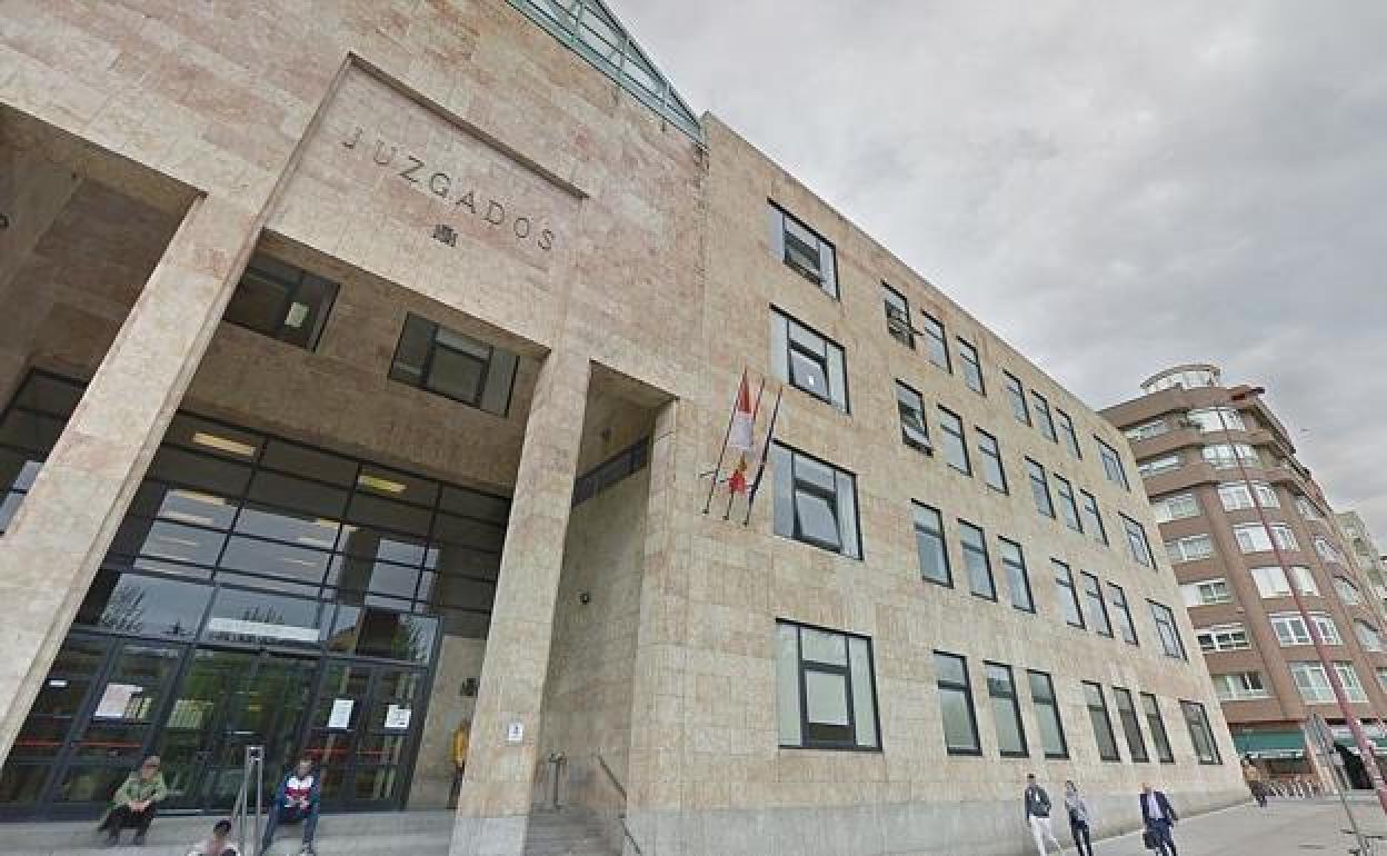 El fiscal pide cinco años de prisión por robar un móvil de 30 euros y causar varias lesiones a la víctima