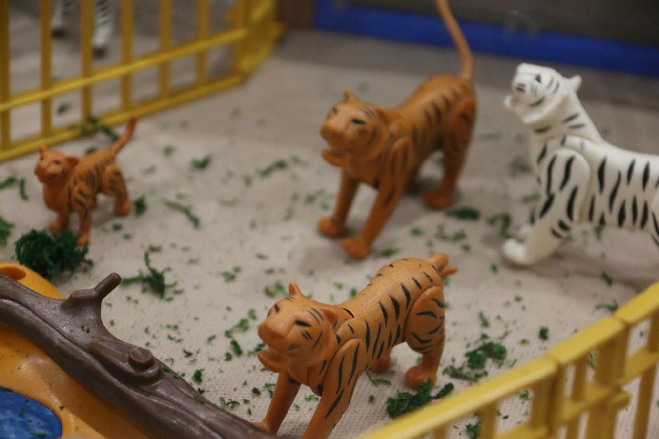 Más de 12.000 piezas de Playmobil dan forma a esta exposición.