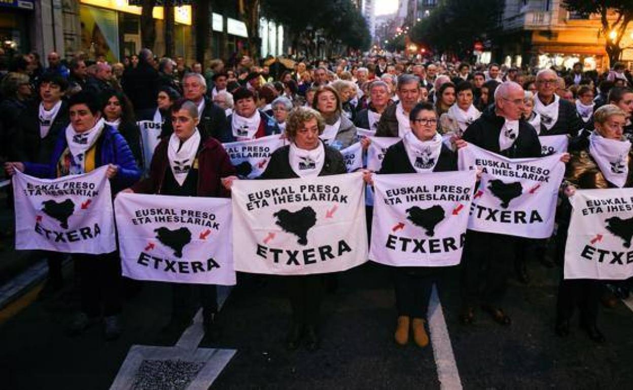 Manifestacíon de apoyo a los reclusos de ETA en enero en Bilbao. 