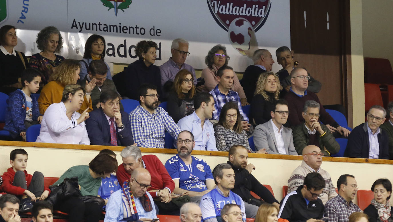 Fotos: Las imágenes del triunfo del Abanca Ademar ante el Recoletas Atlético Valladolid