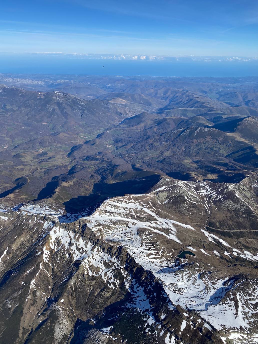 La travesía en globo sobre los Picos de Europa dejó este miércoles unas imágenes espectaculares. Una decena de participantes, procedentes de distintos puntos de España, participaron en esta prueba que se volvía a celebrar después de treinta años. 