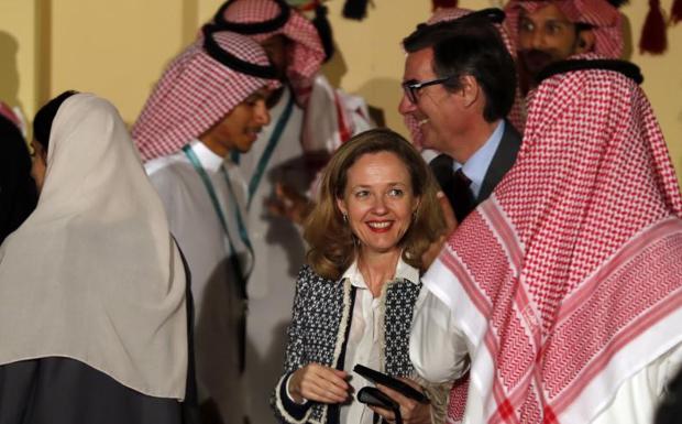La ministra Nadia Calviño, en la cumbre del G20 en Riad.