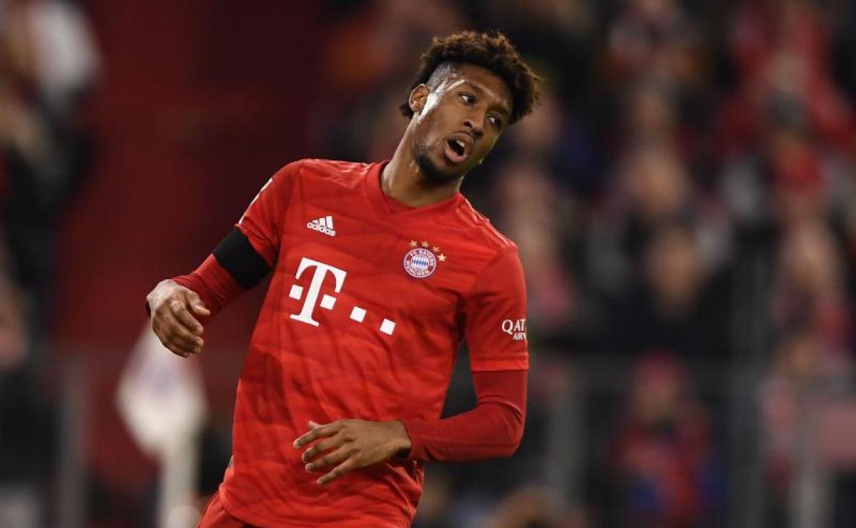 Kingsley Coman, durante un partido con el Bayern.