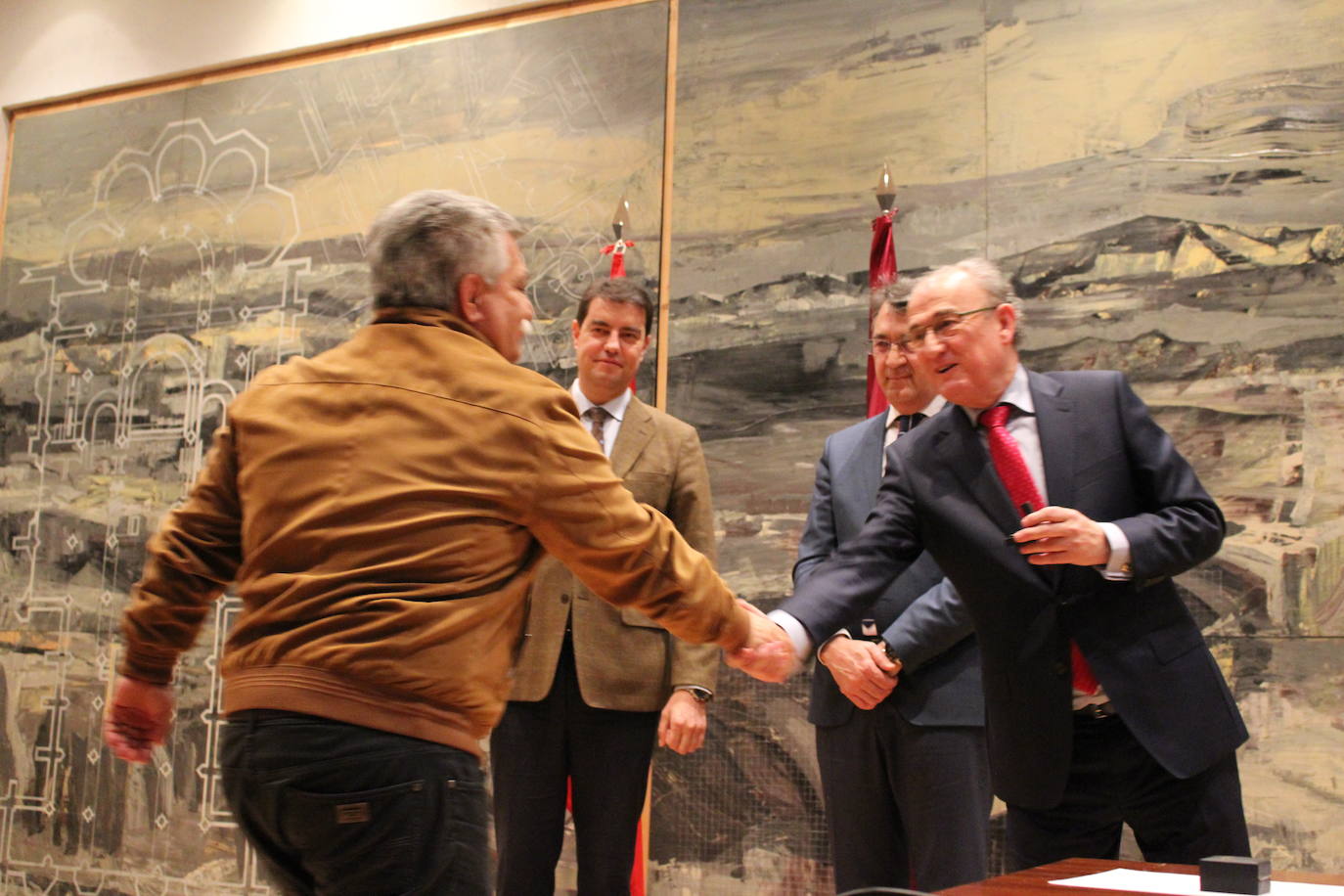 Fotos: Entrega de reconocimientos en la Junta en León