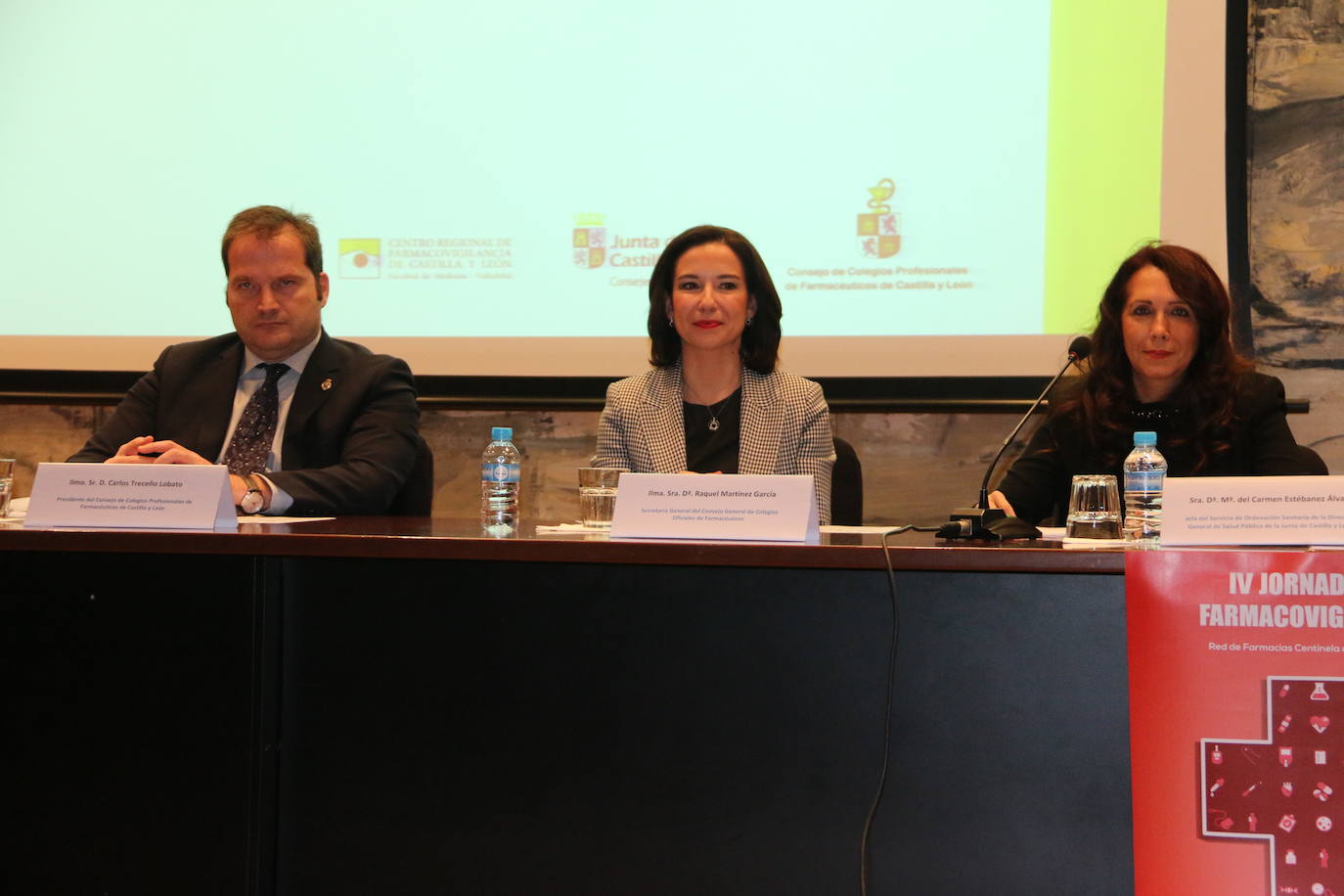 Fotos: IV Jornada de Farmacovigilancia de la Red de Farmacias Centinela de Castilla y León