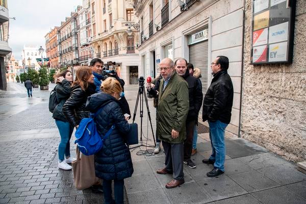 Fotos: Igea ante los medios en Valladolid