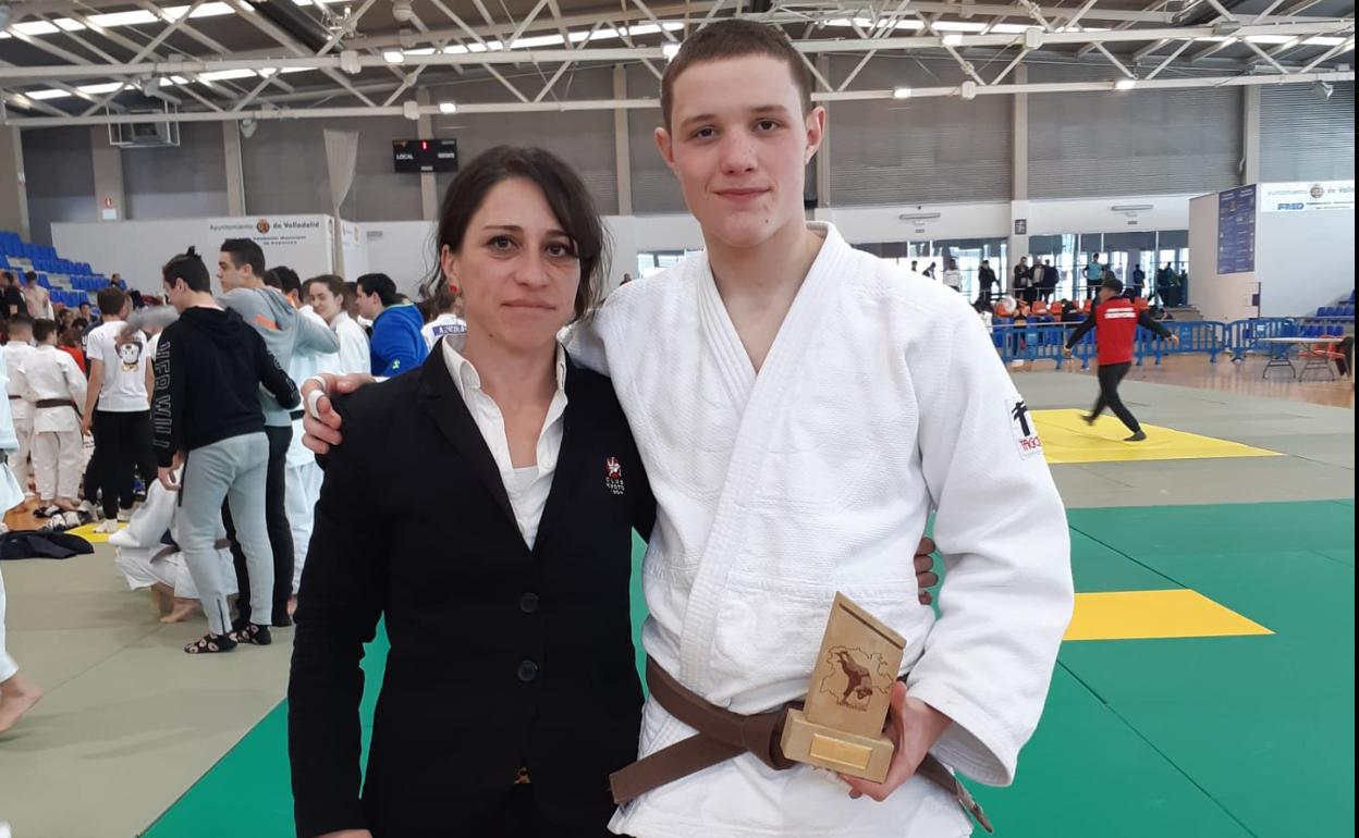 Pablo Fernández se cuelga el bronce en la Copa de España cadete de Valladolid